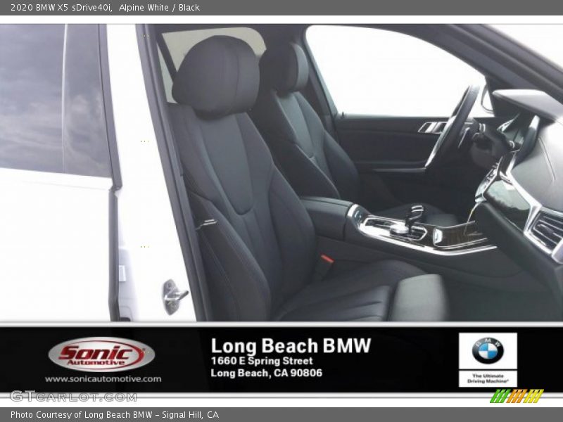 Alpine White / Black 2020 BMW X5 sDrive40i