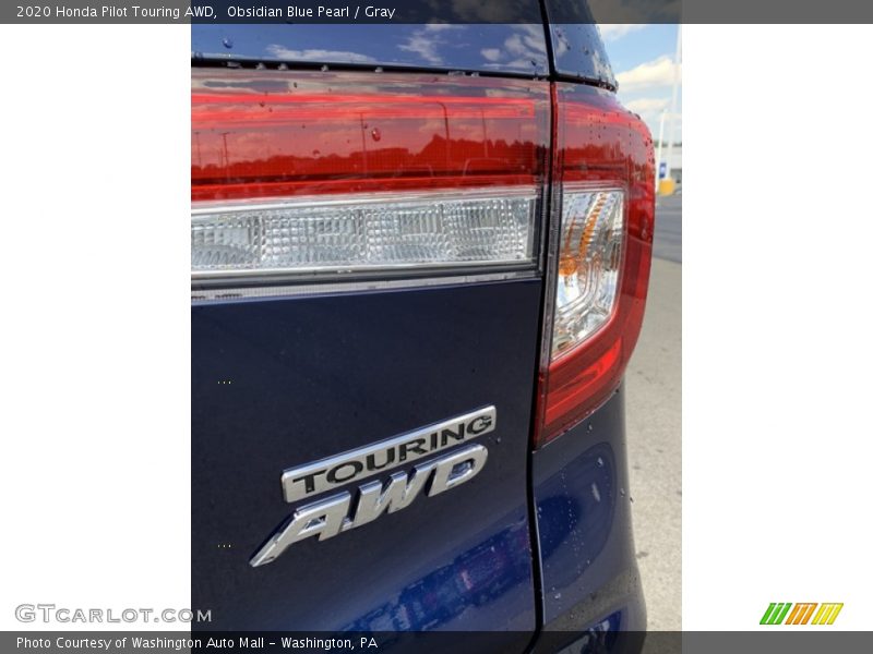 Obsidian Blue Pearl / Gray 2020 Honda Pilot Touring AWD