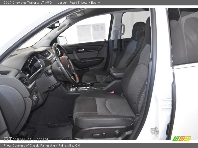 Iridescent Pearl Tricoat / Ebony 2017 Chevrolet Traverse LT AWD