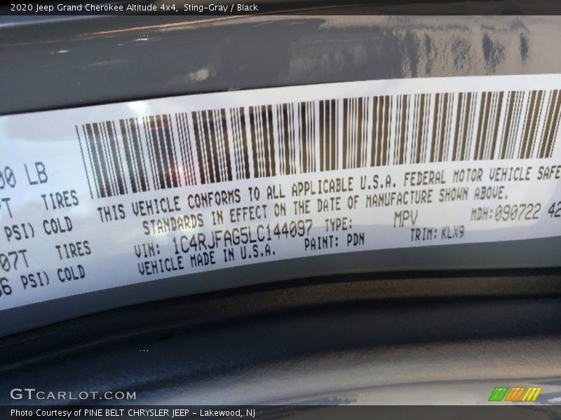 Sting-Gray / Black 2020 Jeep Grand Cherokee Altitude 4x4