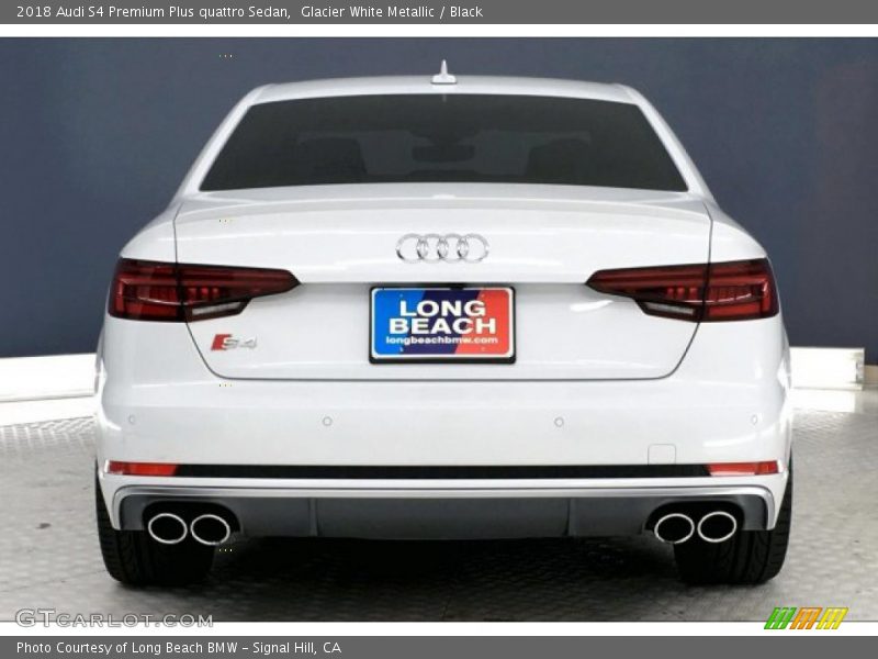 Glacier White Metallic / Black 2018 Audi S4 Premium Plus quattro Sedan