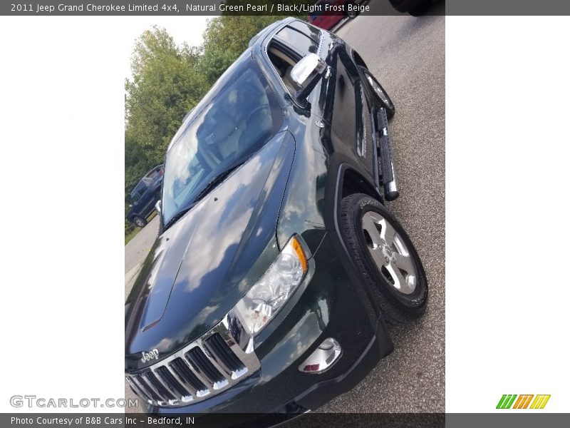 Natural Green Pearl / Black/Light Frost Beige 2011 Jeep Grand Cherokee Limited 4x4