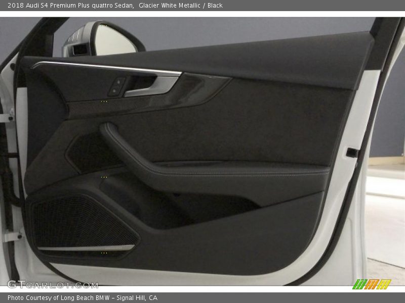 Glacier White Metallic / Black 2018 Audi S4 Premium Plus quattro Sedan