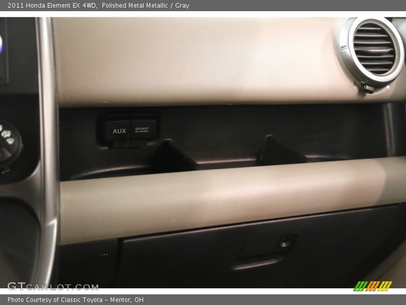Polished Metal Metallic / Gray 2011 Honda Element EX 4WD