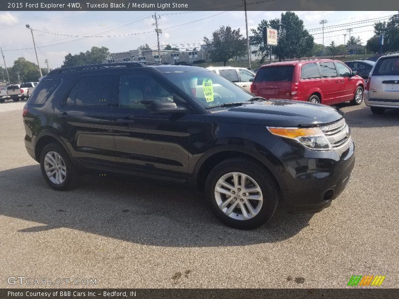 Tuxedo Black / Medium Light Stone 2015 Ford Explorer 4WD