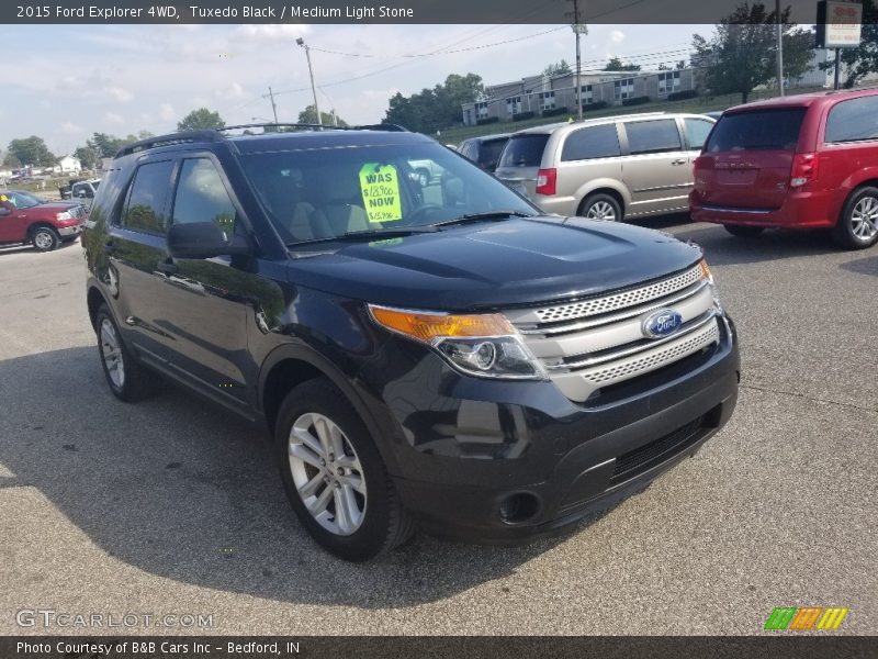 Tuxedo Black / Medium Light Stone 2015 Ford Explorer 4WD