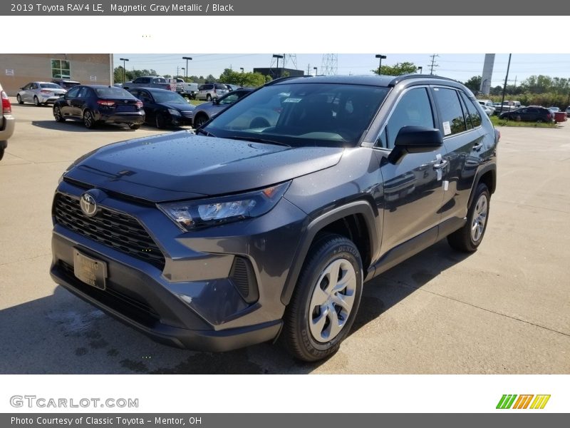 Magnetic Gray Metallic / Black 2019 Toyota RAV4 LE