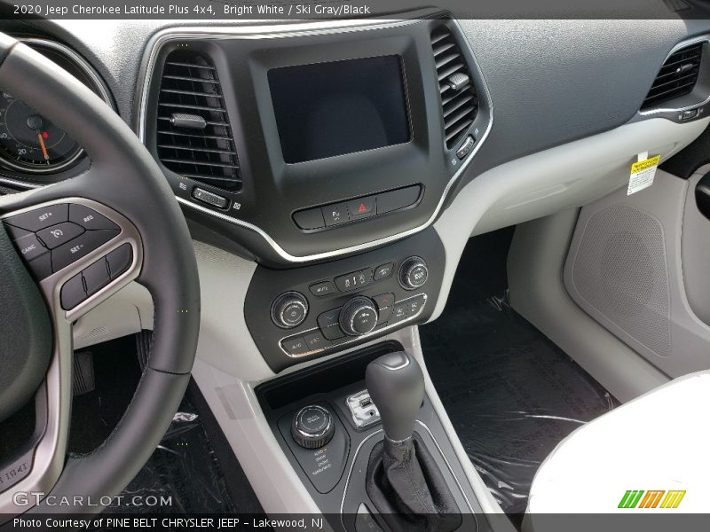 Bright White / Ski Gray/Black 2020 Jeep Cherokee Latitude Plus 4x4