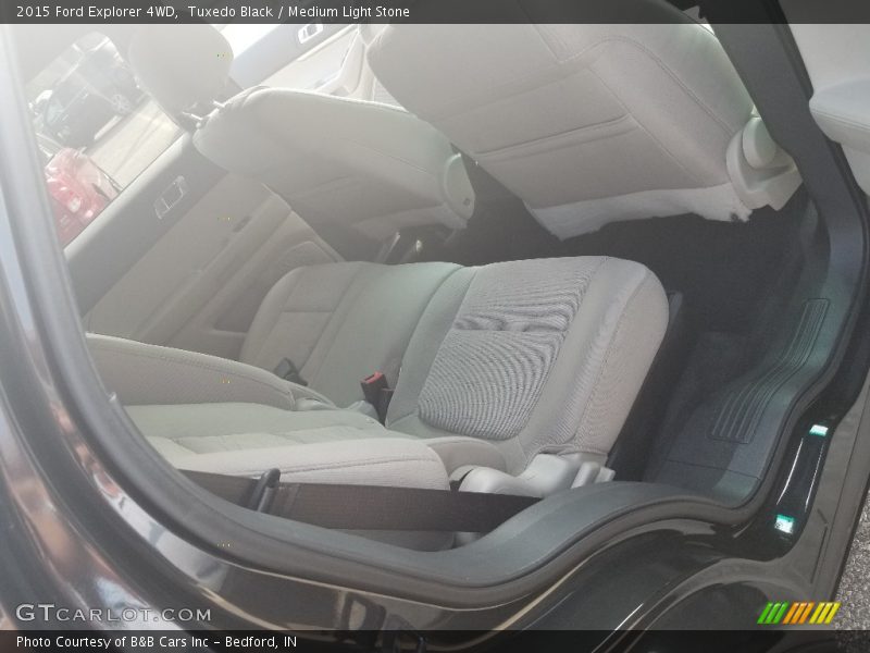 Tuxedo Black / Medium Light Stone 2015 Ford Explorer 4WD