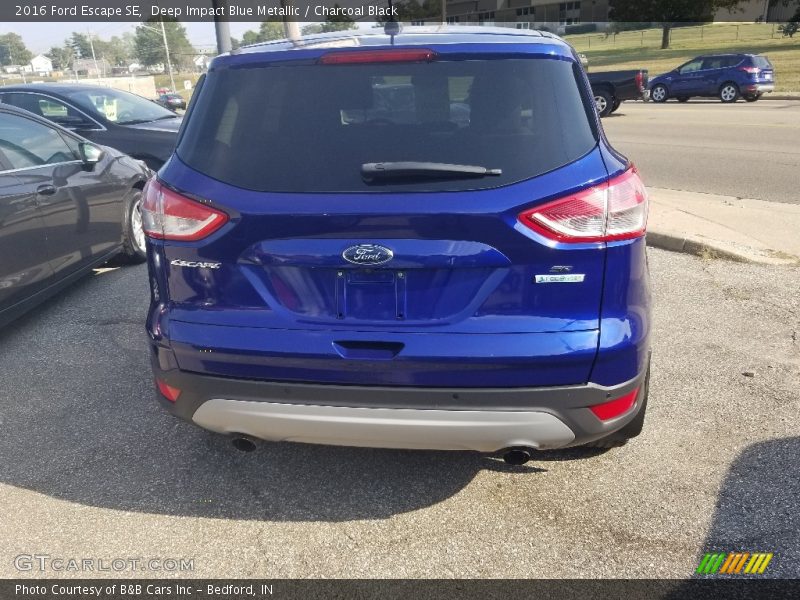 Deep Impact Blue Metallic / Charcoal Black 2016 Ford Escape SE