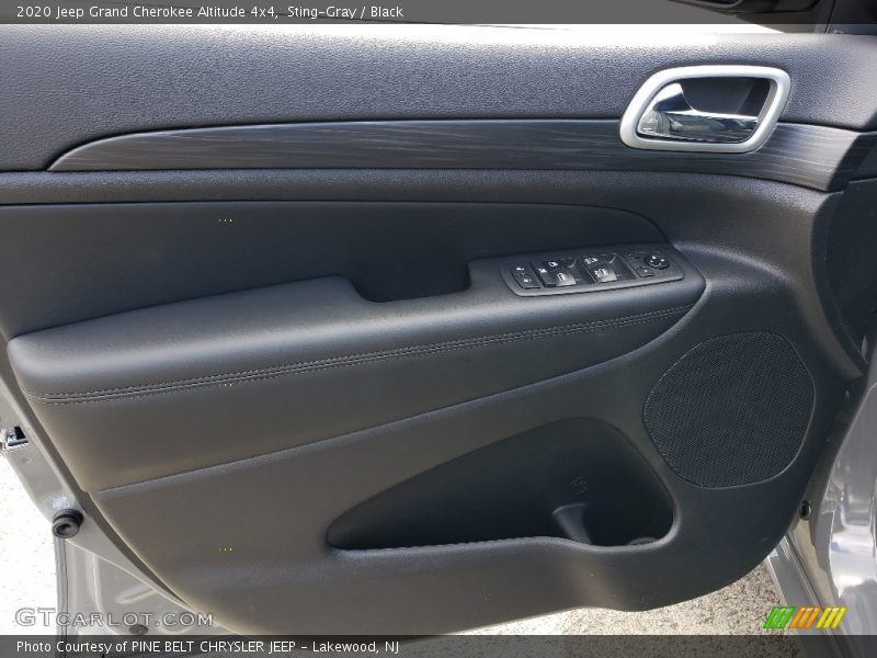Sting-Gray / Black 2020 Jeep Grand Cherokee Altitude 4x4
