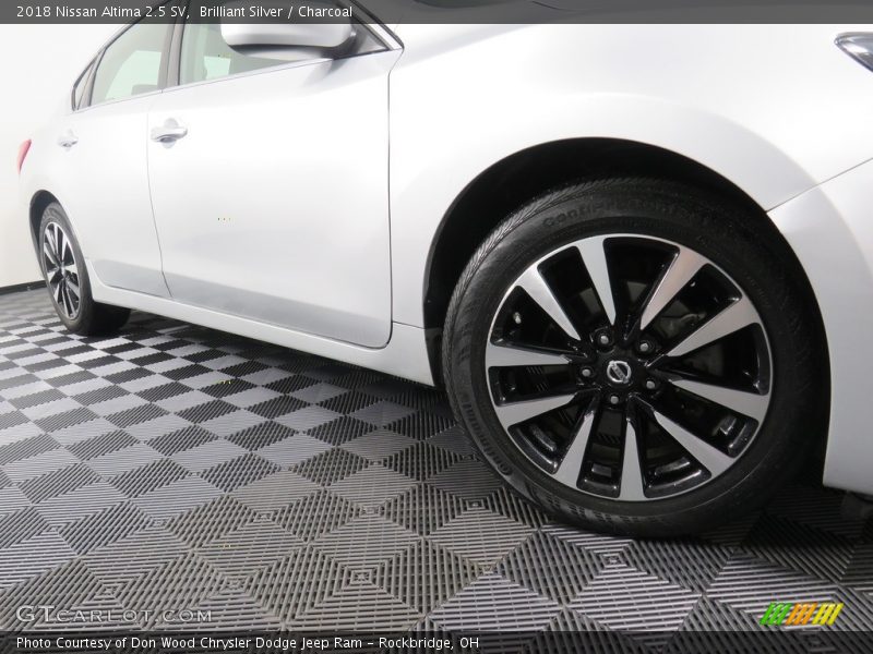Brilliant Silver / Charcoal 2018 Nissan Altima 2.5 SV