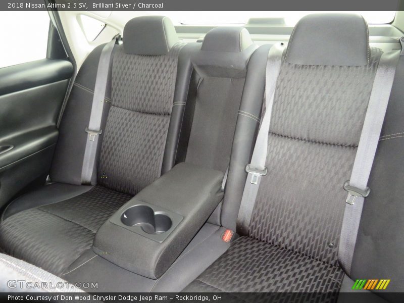Brilliant Silver / Charcoal 2018 Nissan Altima 2.5 SV