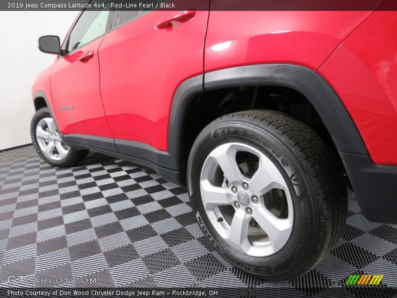 Red-Line Pearl / Black 2019 Jeep Compass Latitude 4x4