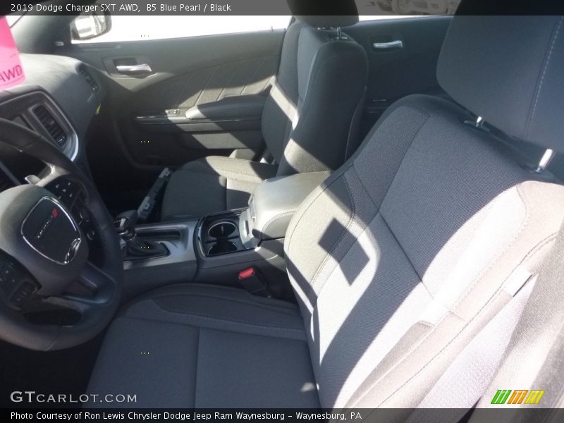 B5 Blue Pearl / Black 2019 Dodge Charger SXT AWD