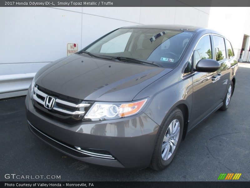 Smoky Topaz Metallic / Truffle 2017 Honda Odyssey EX-L