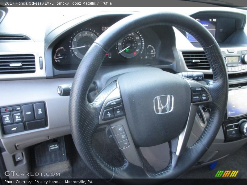 Smoky Topaz Metallic / Truffle 2017 Honda Odyssey EX-L