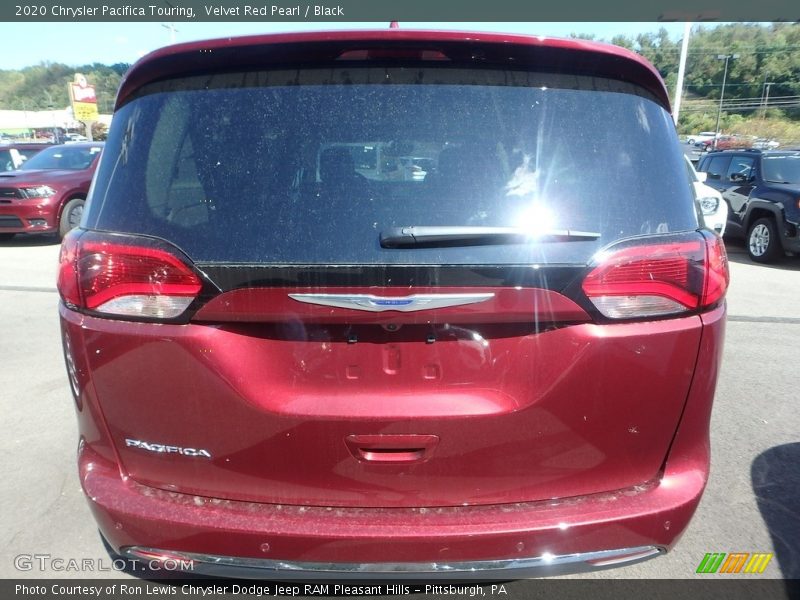 Velvet Red Pearl / Black 2020 Chrysler Pacifica Touring