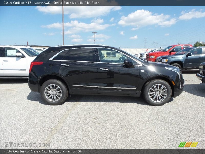 Stellar Black Metallic / Jet Black 2019 Cadillac XT5 Luxury AWD