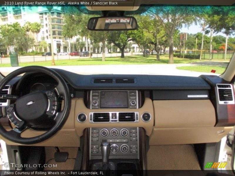 Dashboard of 2010 Range Rover HSE