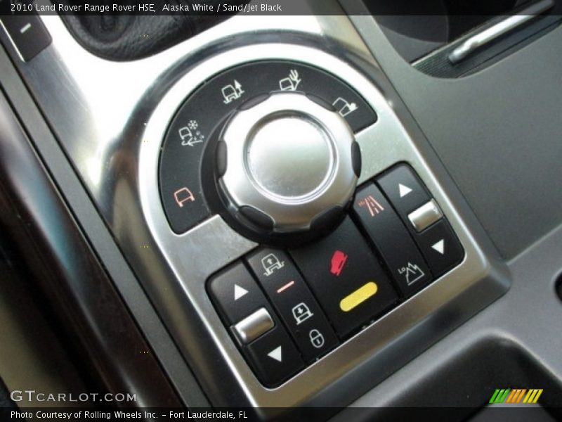 Controls of 2010 Range Rover HSE
