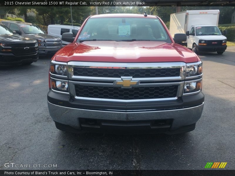 Victory Red / Dark Ash/Jet Black 2015 Chevrolet Silverado 1500 WT Regular Cab