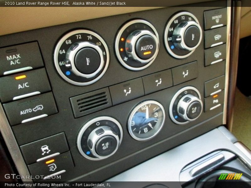 Controls of 2010 Range Rover HSE