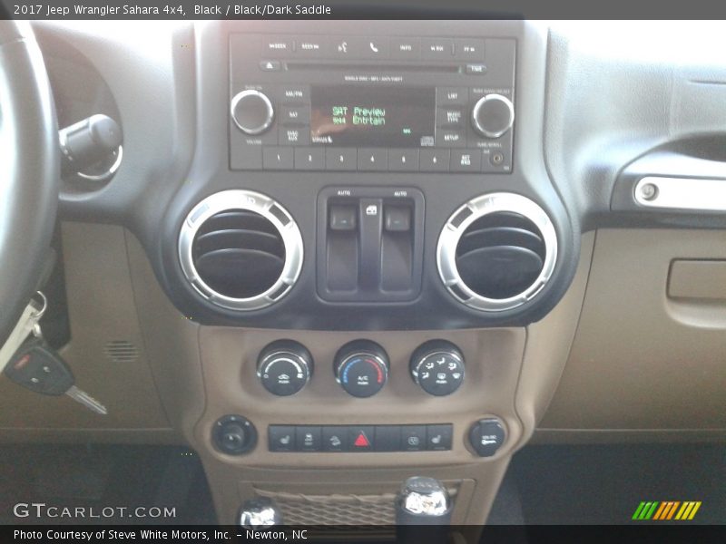 Black / Black/Dark Saddle 2017 Jeep Wrangler Sahara 4x4