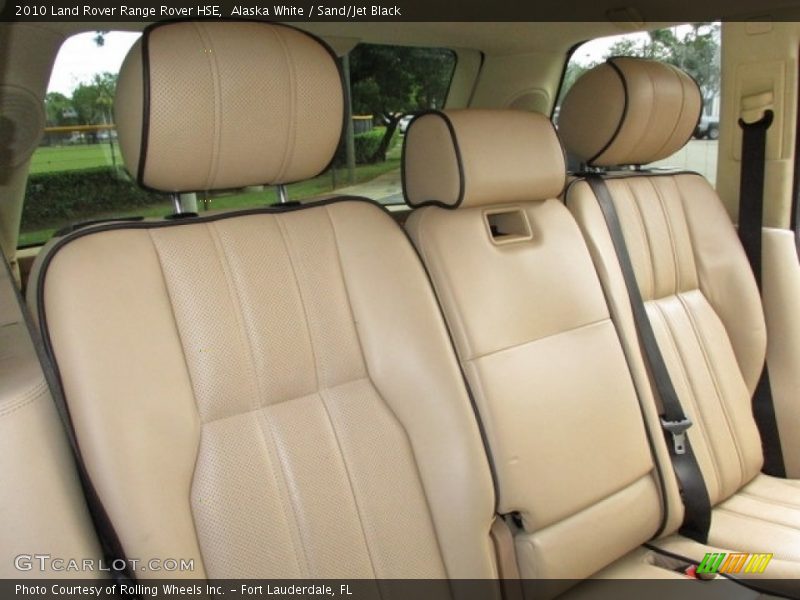 Rear Seat of 2010 Range Rover HSE
