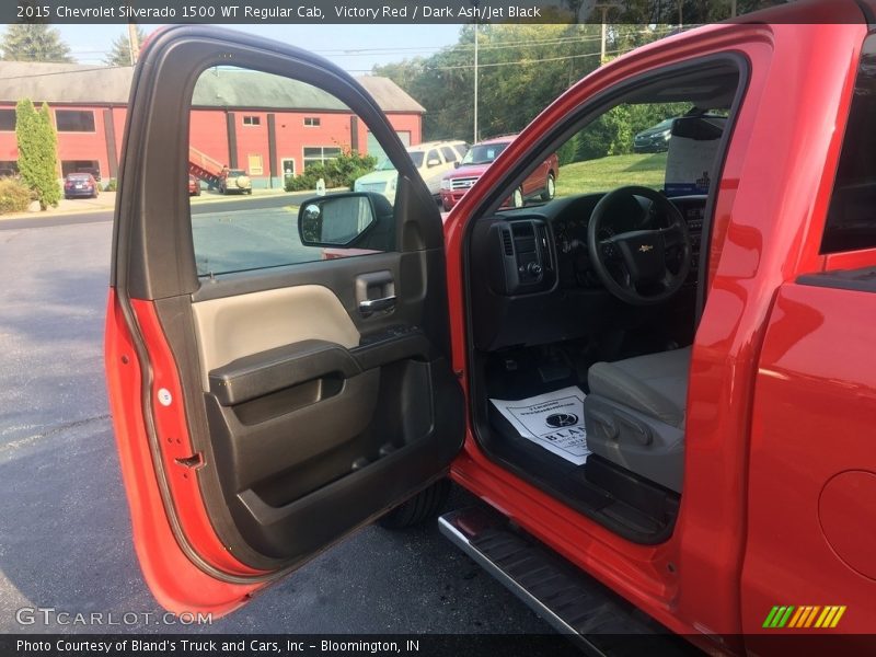 Victory Red / Dark Ash/Jet Black 2015 Chevrolet Silverado 1500 WT Regular Cab