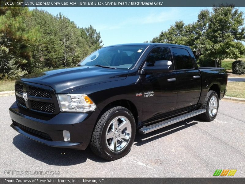 Brilliant Black Crystal Pearl / Black/Diesel Gray 2016 Ram 1500 Express Crew Cab 4x4