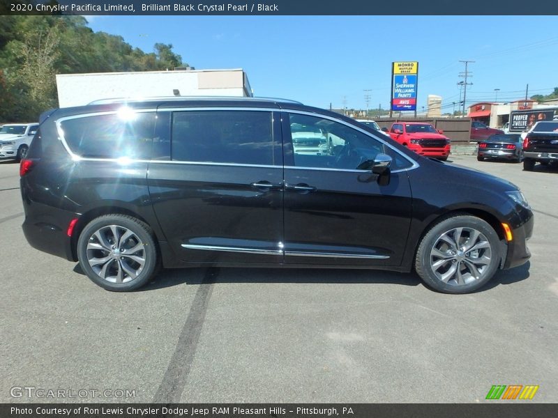 Brilliant Black Crystal Pearl / Black 2020 Chrysler Pacifica Limited