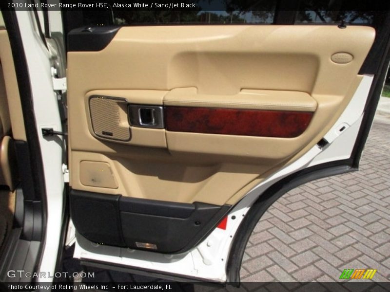 Door Panel of 2010 Range Rover HSE