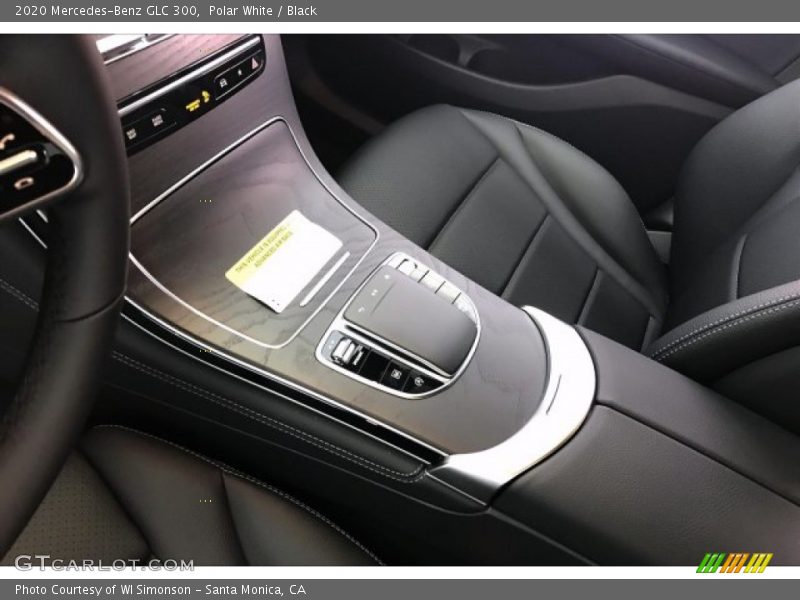 Polar White / Black 2020 Mercedes-Benz GLC 300