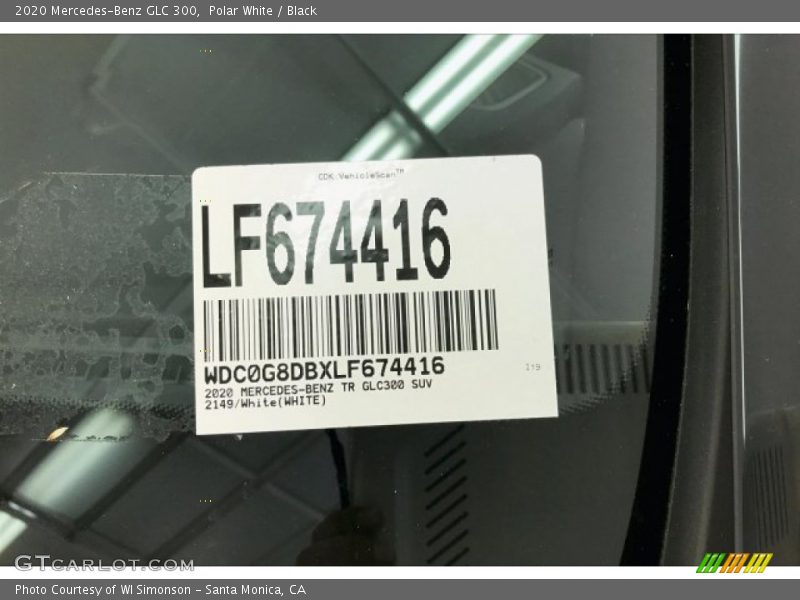 Polar White / Black 2020 Mercedes-Benz GLC 300