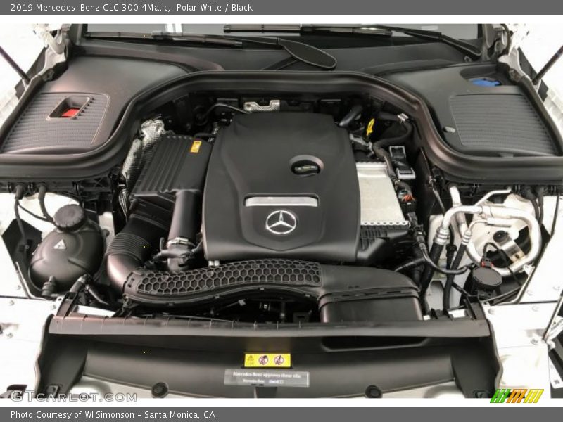 Polar White / Black 2019 Mercedes-Benz GLC 300 4Matic