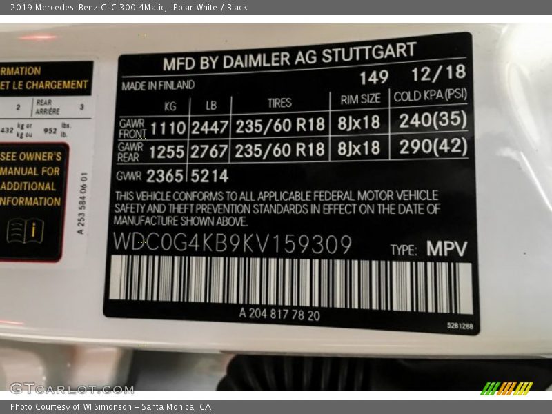 Polar White / Black 2019 Mercedes-Benz GLC 300 4Matic