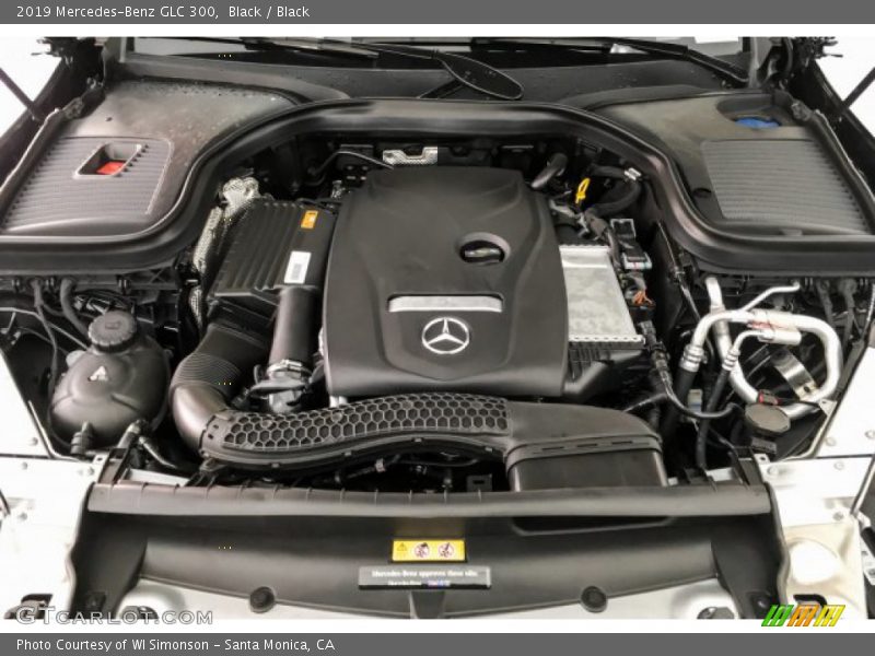 Black / Black 2019 Mercedes-Benz GLC 300