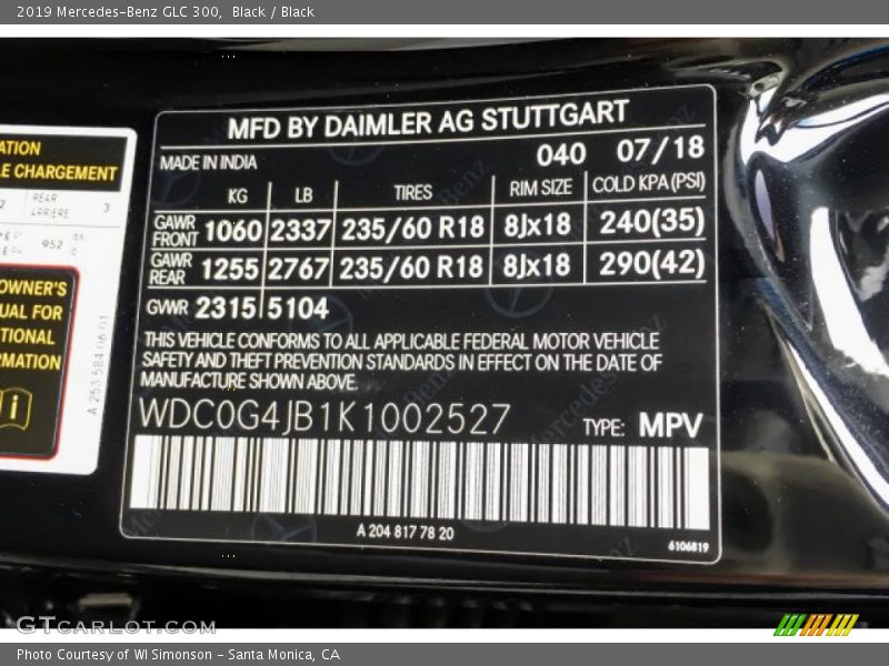 Black / Black 2019 Mercedes-Benz GLC 300