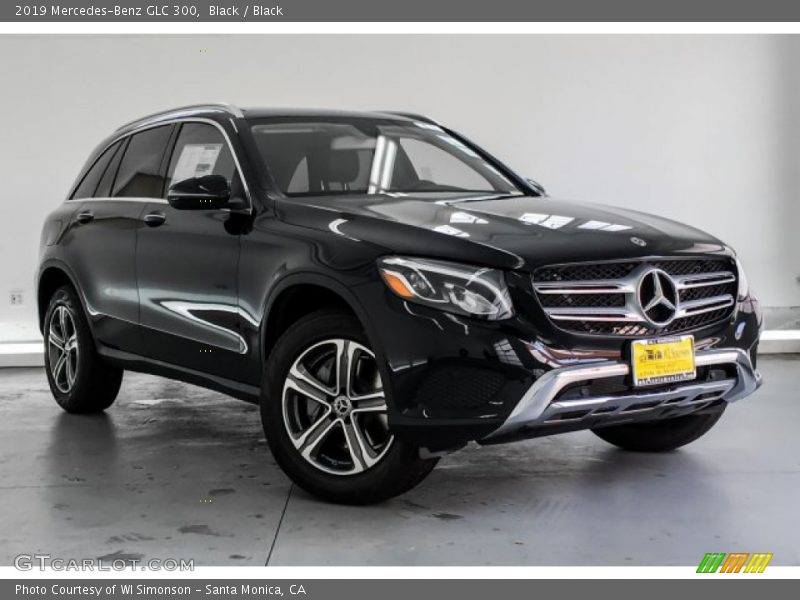 Black / Black 2019 Mercedes-Benz GLC 300