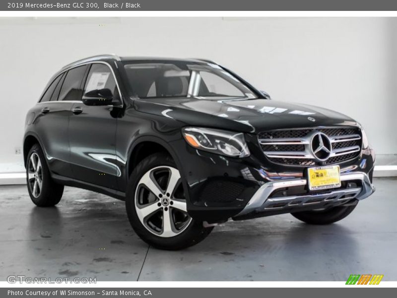 Black / Black 2019 Mercedes-Benz GLC 300