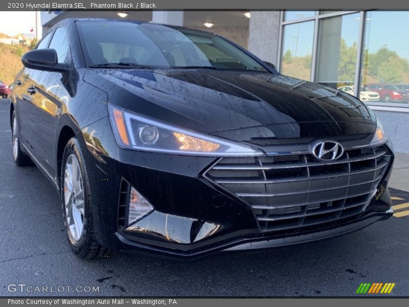 Phantom Black / Black 2020 Hyundai Elantra SEL