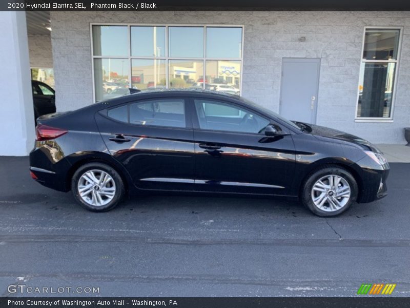 Phantom Black / Black 2020 Hyundai Elantra SEL