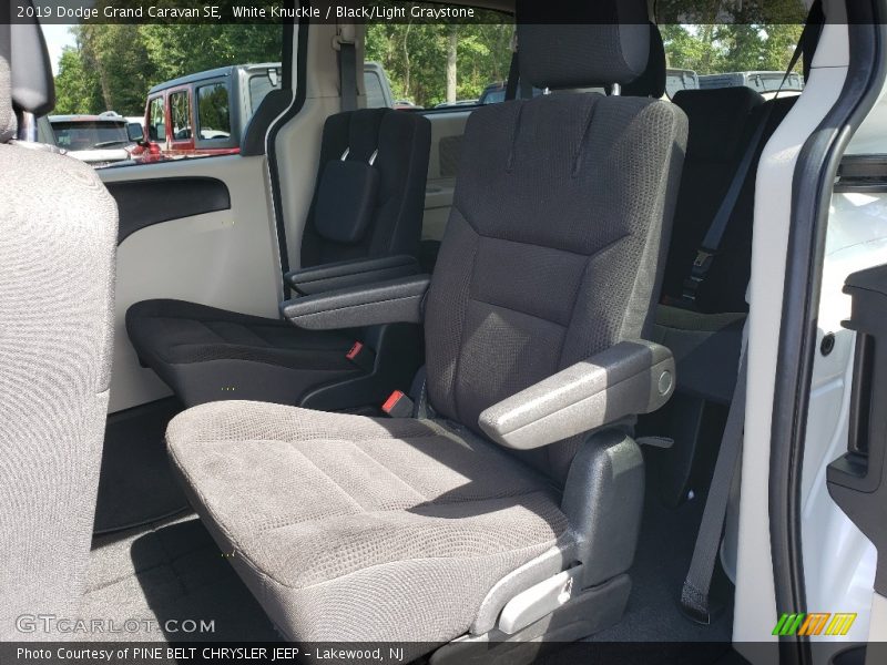 White Knuckle / Black/Light Graystone 2019 Dodge Grand Caravan SE