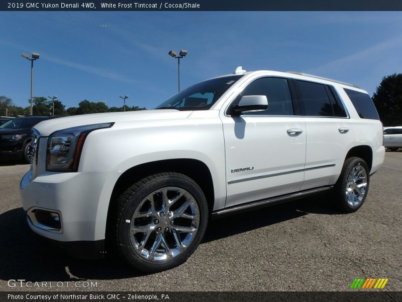 White Frost Tintcoat / Cocoa/Shale 2019 GMC Yukon Denali 4WD