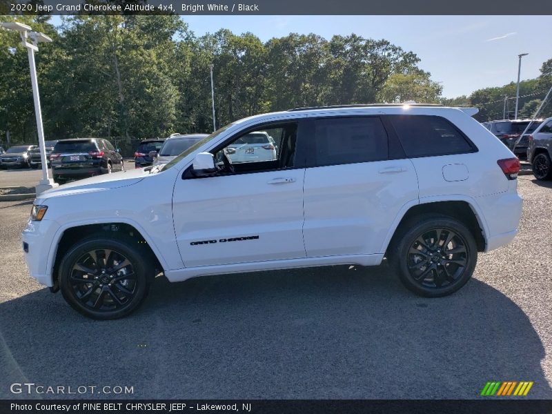 Bright White / Black 2020 Jeep Grand Cherokee Altitude 4x4