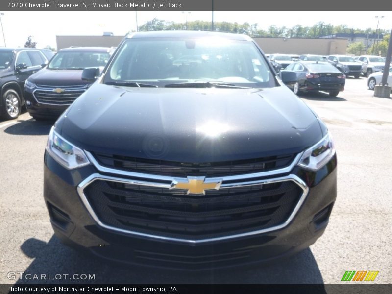 Mosaic Black Metallic / Jet Black 2020 Chevrolet Traverse LS