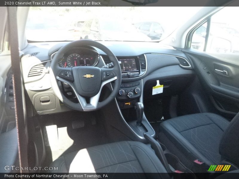 Summit White / Jet Black 2020 Chevrolet Trax LT AWD