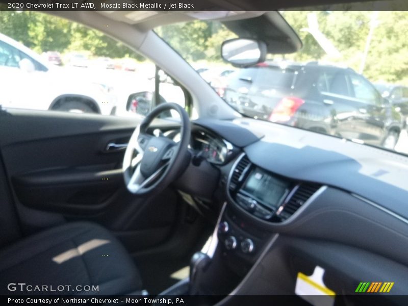 Mosaic Black Metallic / Jet Black 2020 Chevrolet Trax LT AWD
