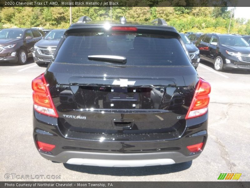 Mosaic Black Metallic / Jet Black 2020 Chevrolet Trax LT AWD